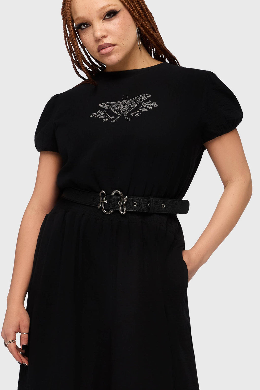 In The Hollow Snake Buckle Belt